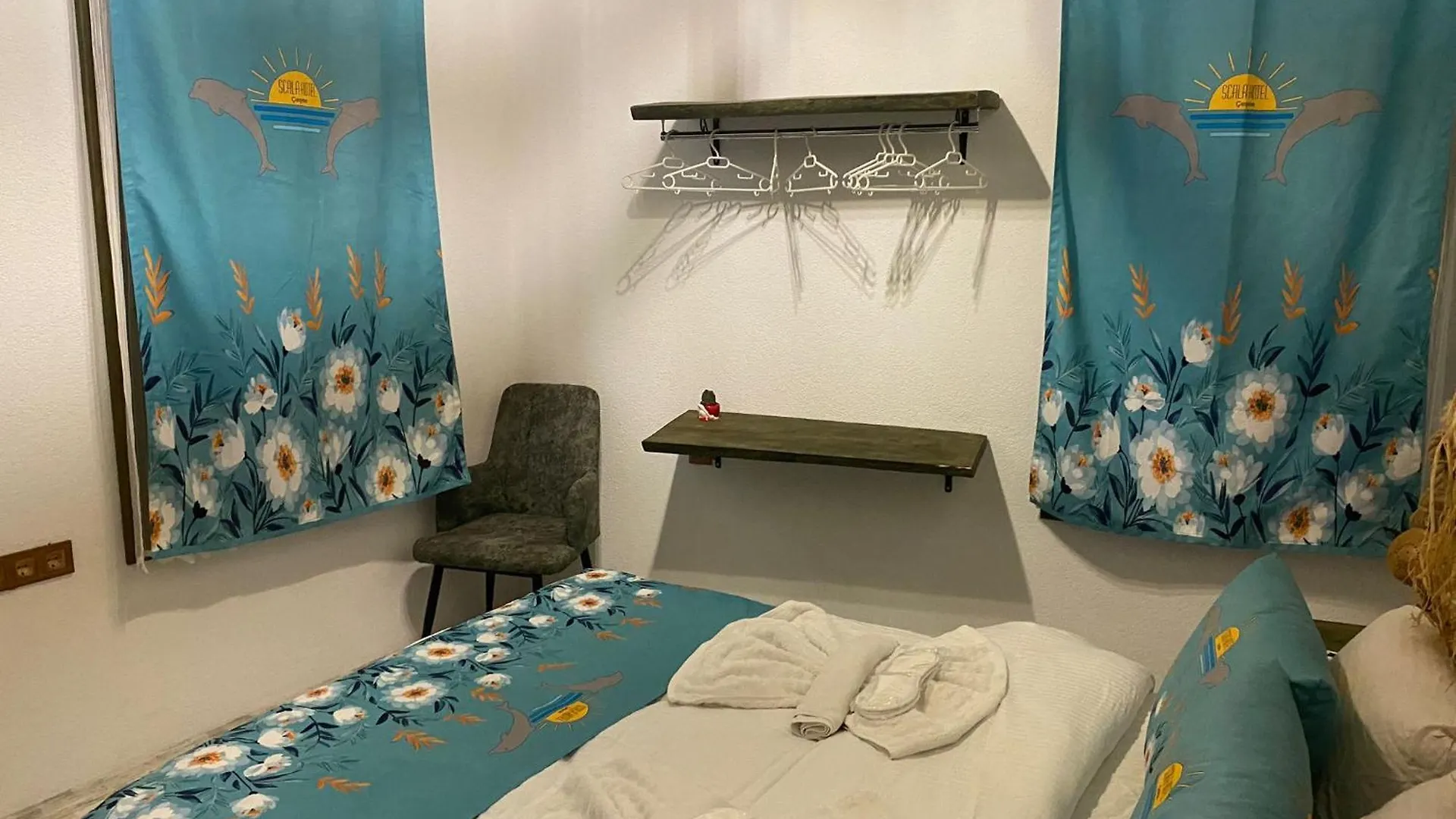 Scala Otel Çeşme